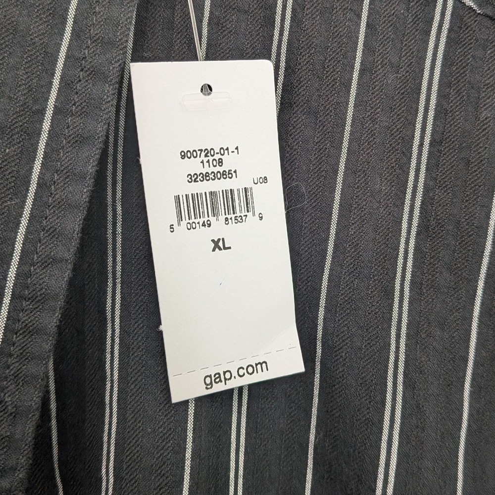 NWT Gap Mens XL Relaxed Fit Black Pinstripe Short Sleeve Organic Cotton Shirt - Picture 4 of 6